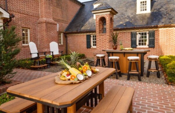 outdoor dining set
