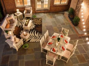 outdoor dining set