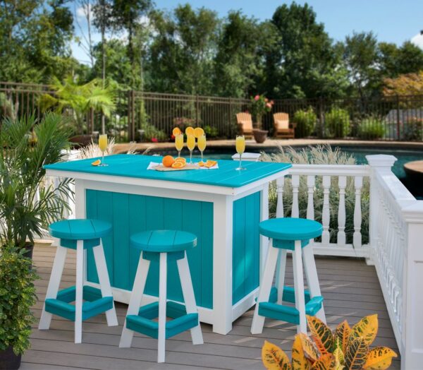 outdoor island with swivel stools