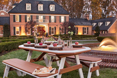 Ourdoor dining