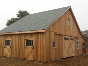 Kennebec modular horse barn