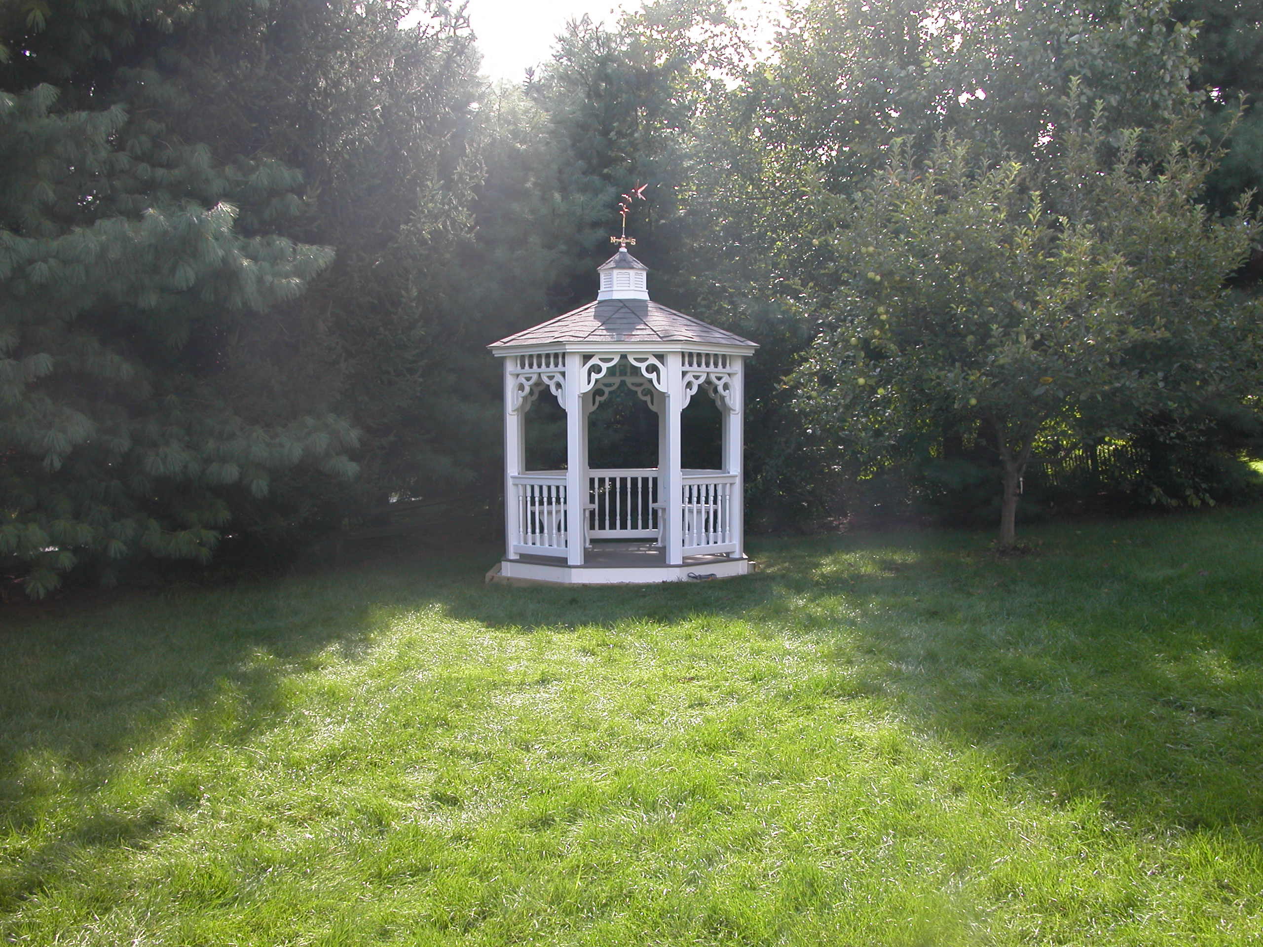 8′ Octagon Gazebo - Image 3